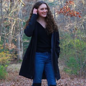 Meet your Posher, Abby